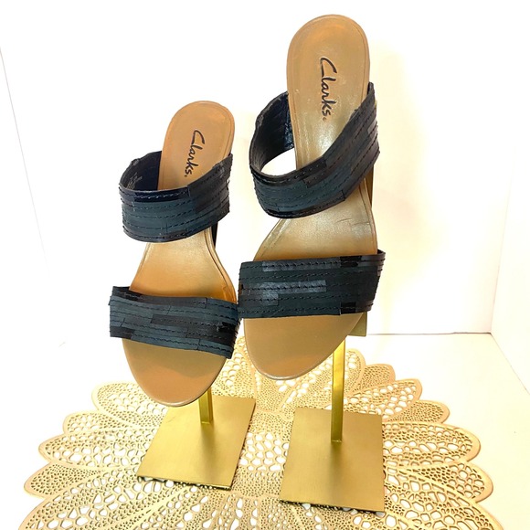 Clarks Womens Black Leather Two Strap Block Heel Slide Sandals Size 7.5M 13276 - Picture 2 of 8